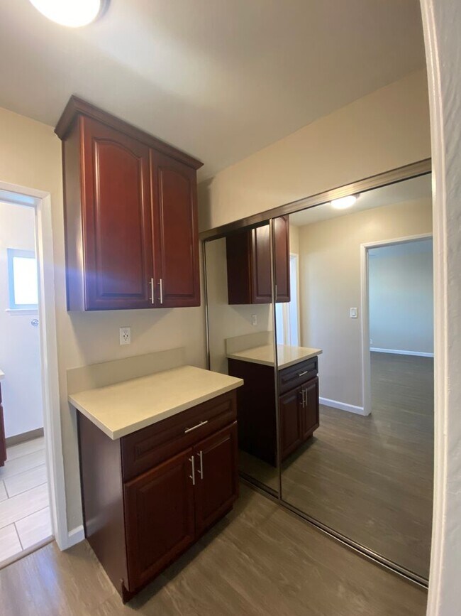 Building Photo - East Village One bedroom *Move-In Special*