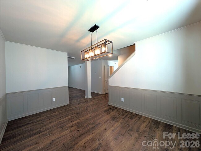 Building Photo - 2525 Mcintosh St