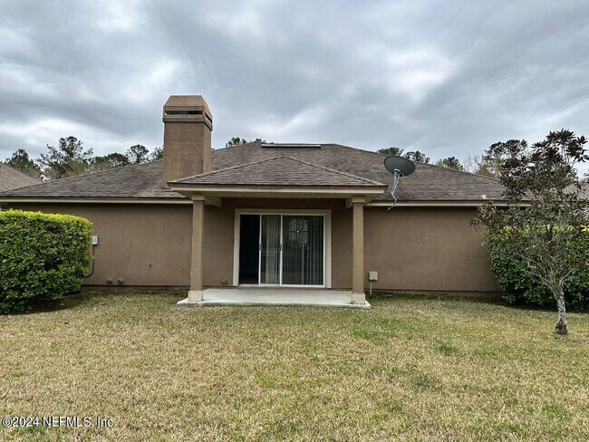 Building Photo - 1447 Barrington Cir