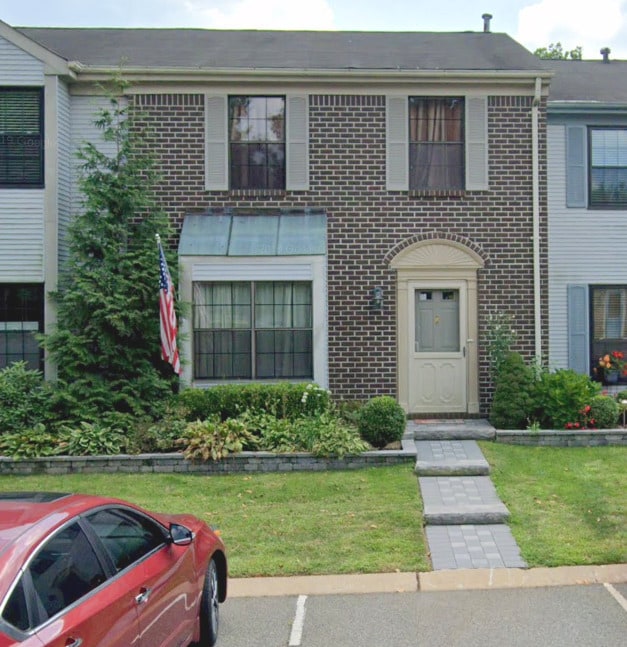 Building Photo - 131 Berkshire Ct