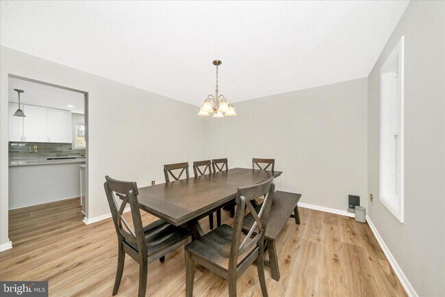 Building Photo - 3105 Glissade Ct