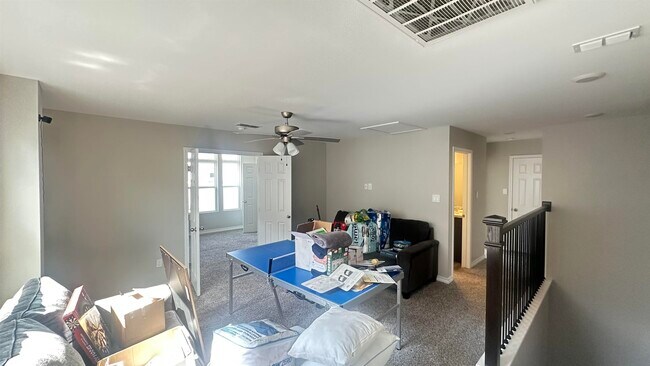 Building Photo - 1613 Ocaso Dr