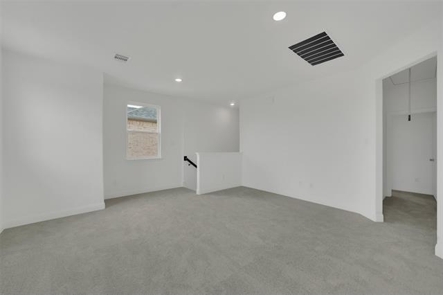 Building Photo - 3200 Cordelia Dr