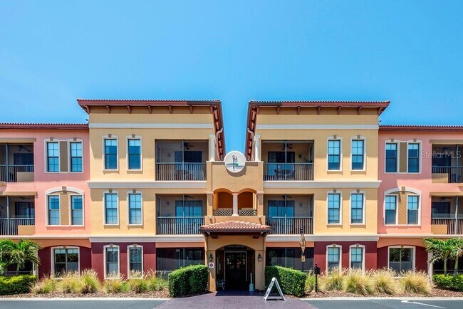 Building Photo - 13941 Clubhouse Dr