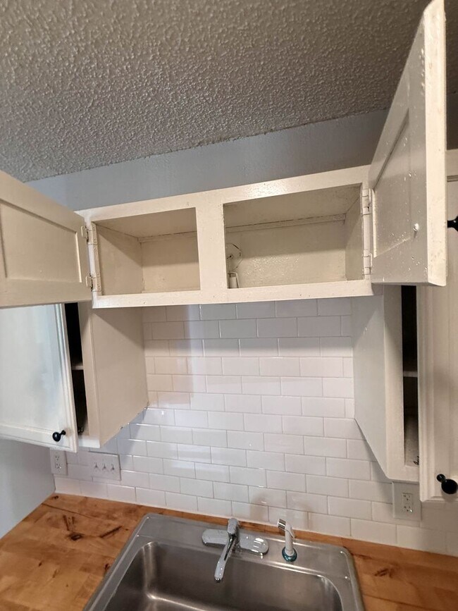 Building Photo - 307_MH-21