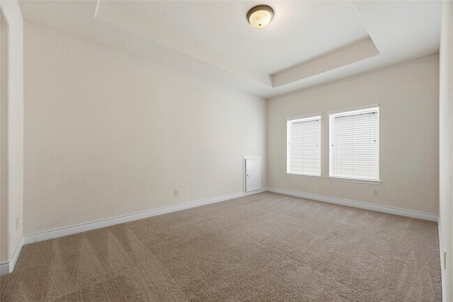 Building Photo - 20323 Mary Point Ln