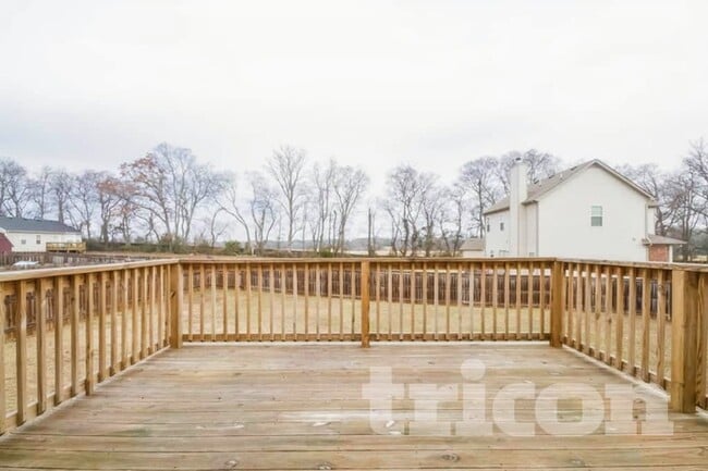 Building Photo - 1206 Aretha Dr