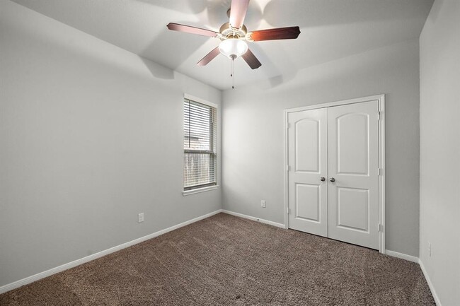 Building Photo - 27966 Rocky Heights Dr