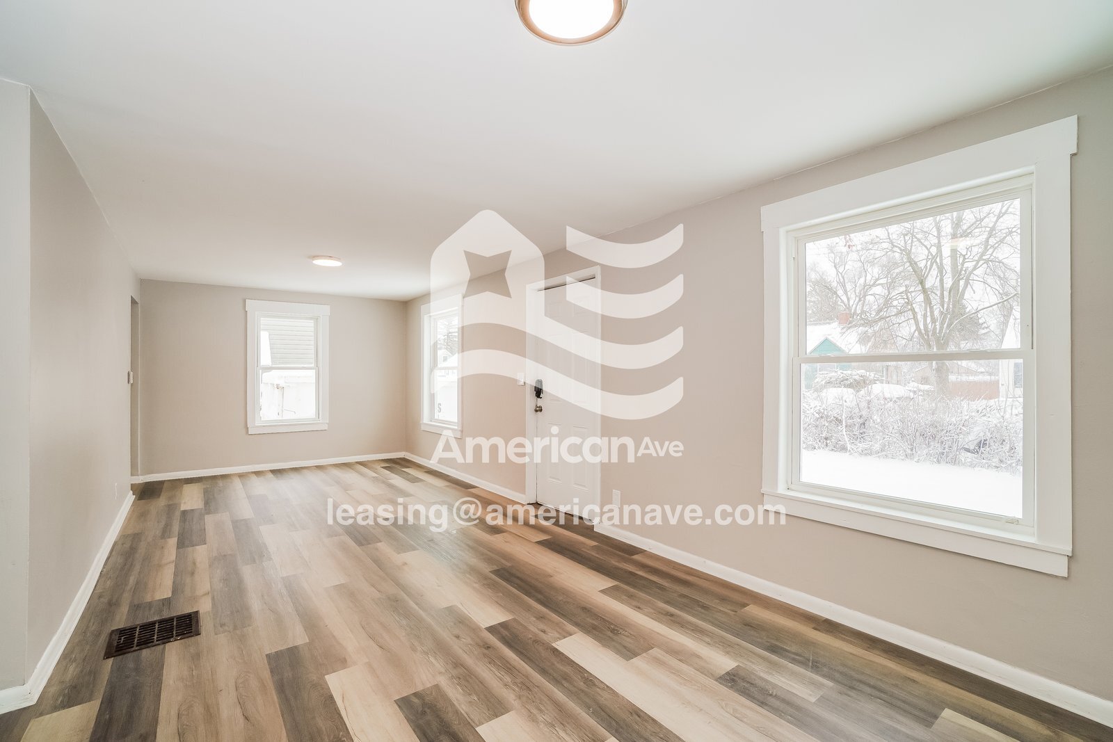 Building Photo - 2459 Lexington Ave