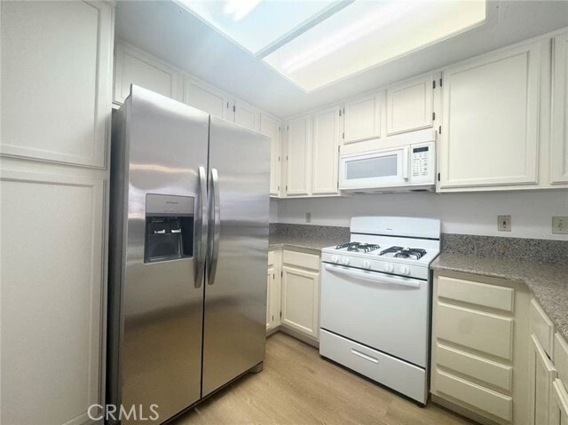 Building Photo - 6589 Salem Ct