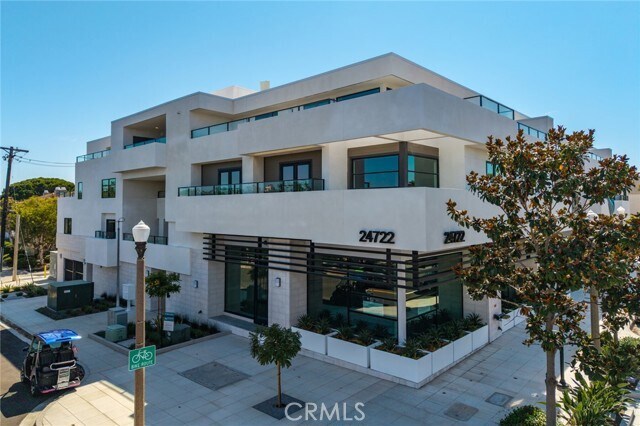 Building Photo - 24722 Del Prado Ave