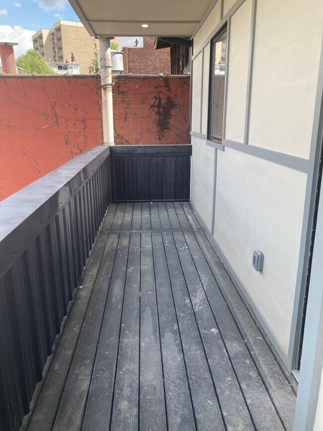 Building Photo - Extravagant New Construction in Polish Hill – A Must-See Luxury Rental!