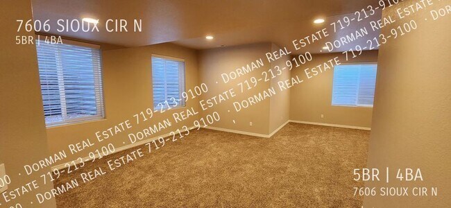 Building Photo - 7606 N Sioux Cir