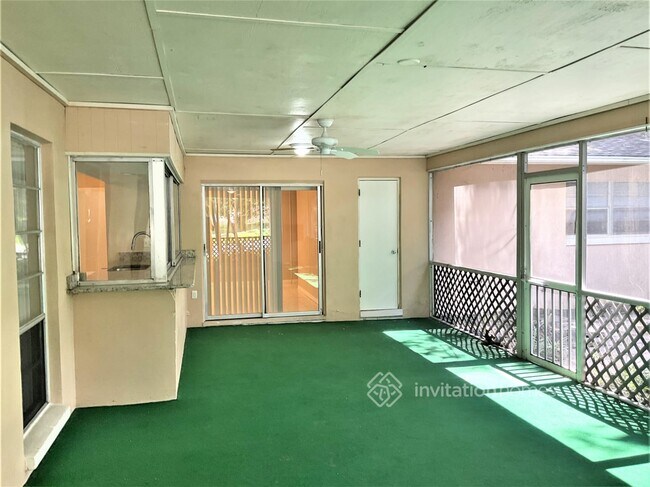 Building Photo - 522 San Sebastian Prado