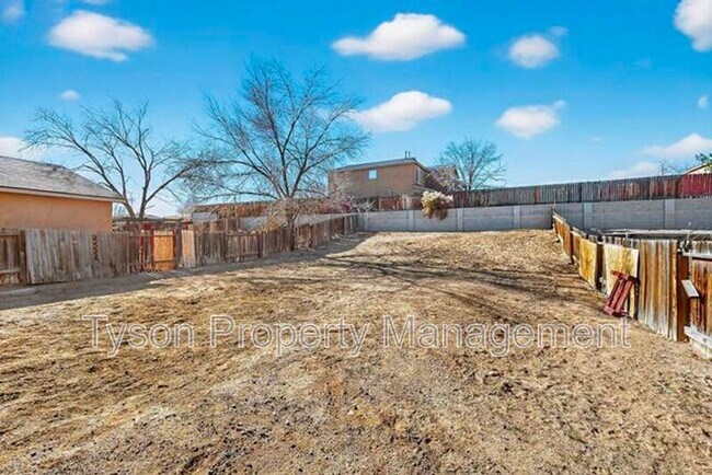 Building Photo - 915 Wood Duck Dr SW