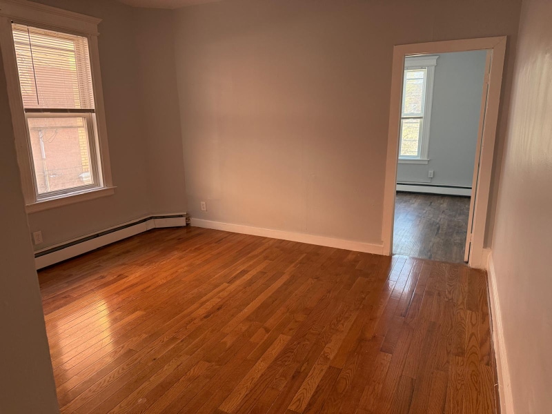 Building Photo - 17-19-19 Ellsworth St