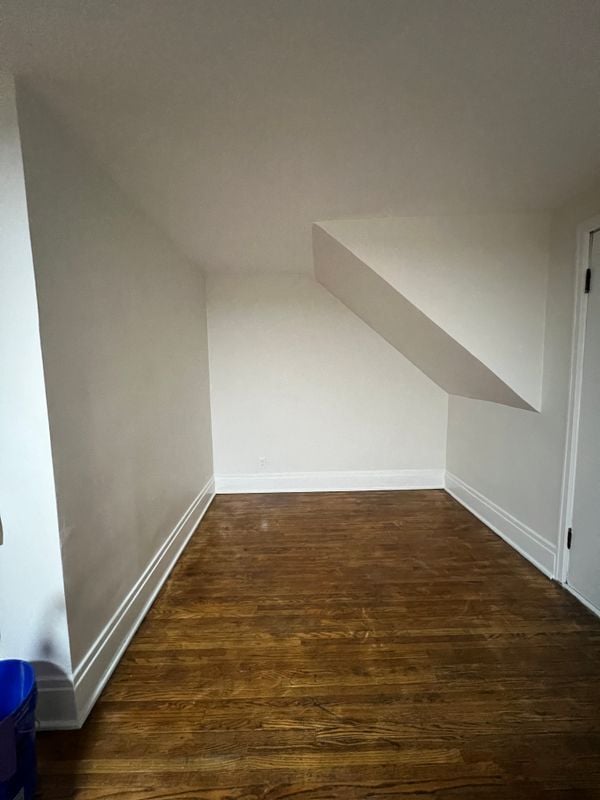 Building Photo - 130 Dartmouth Ave