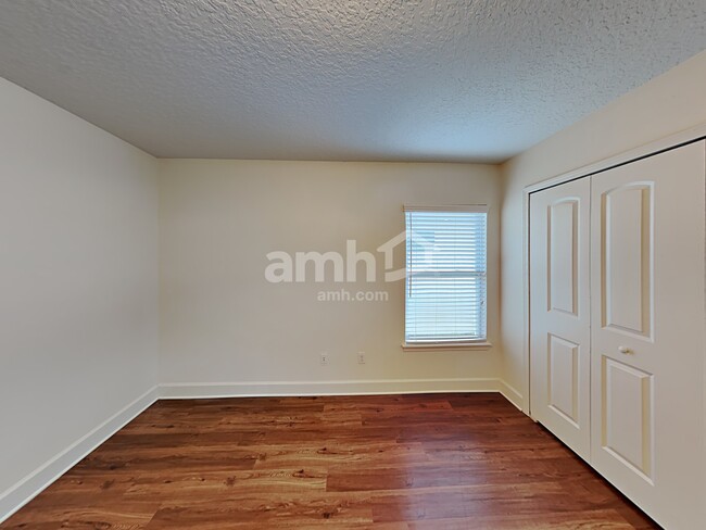 Building Photo - 132 Baltic Avenue