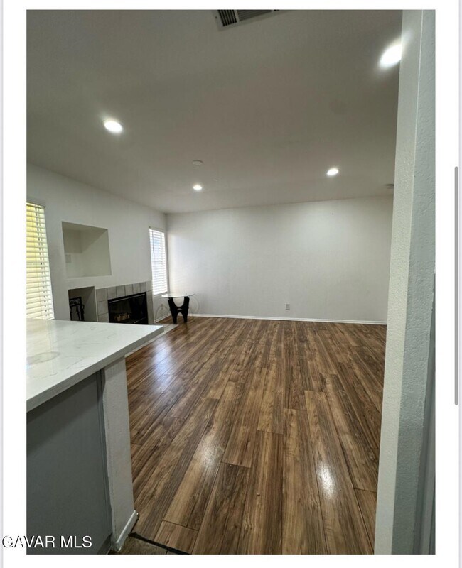 Building Photo - 5725 Monterey Pl