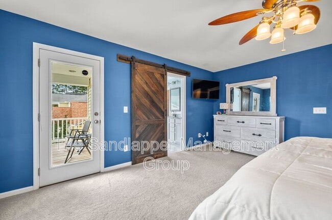 Building Photo - 7430 Northgate Dr