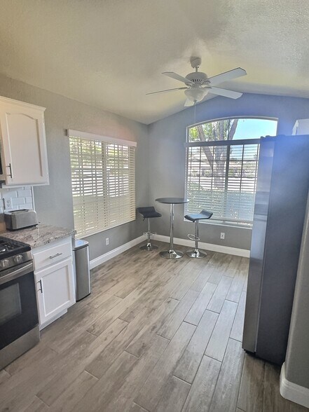 Building Photo - 8245 Ruby Mountain Way