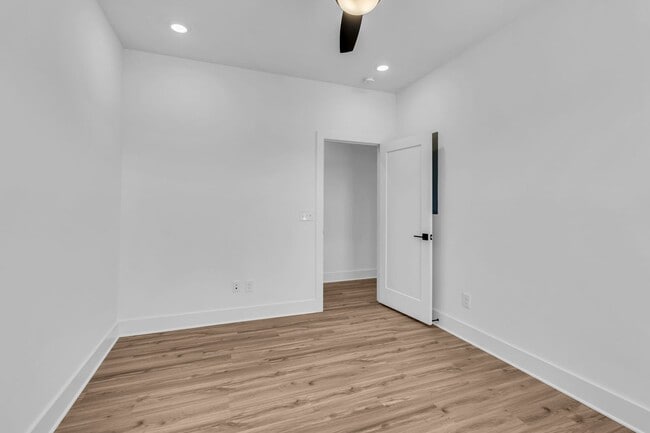 Building Photo - New build in West Nashville!