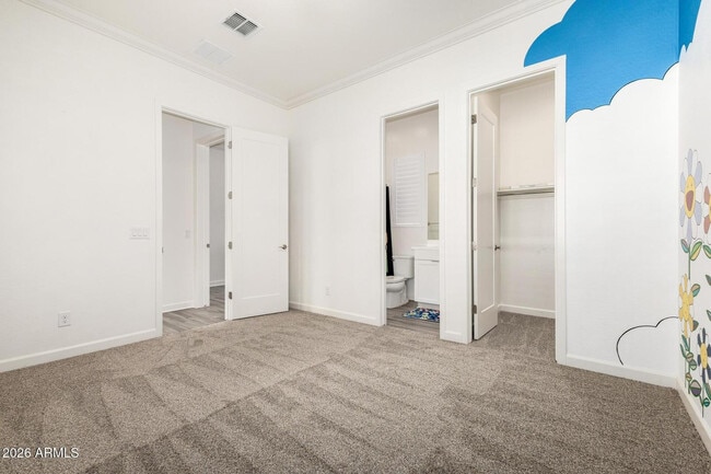 Building Photo - 11048 E Utah Ave