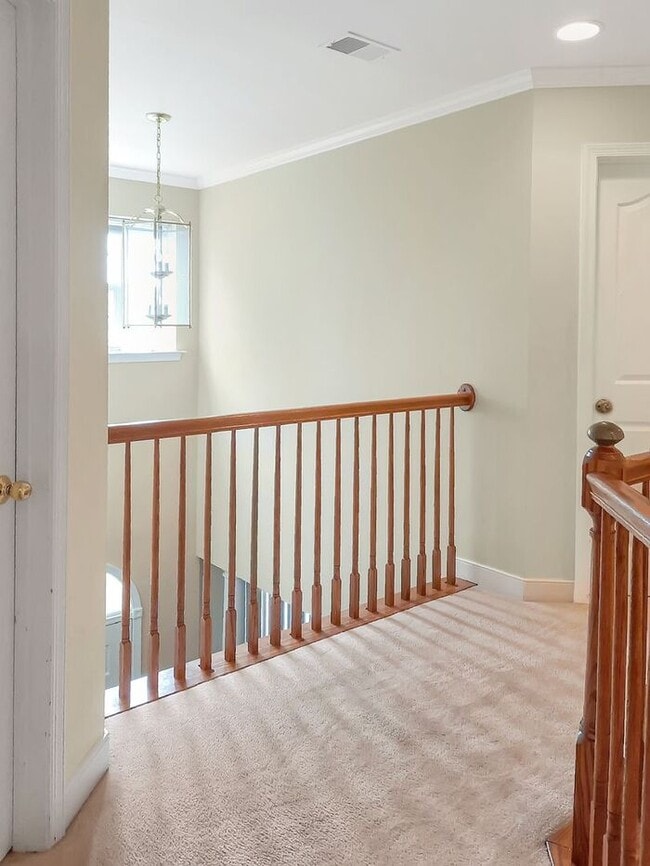 Building Photo - Single Family Home with 2 Car Garage Deck ...