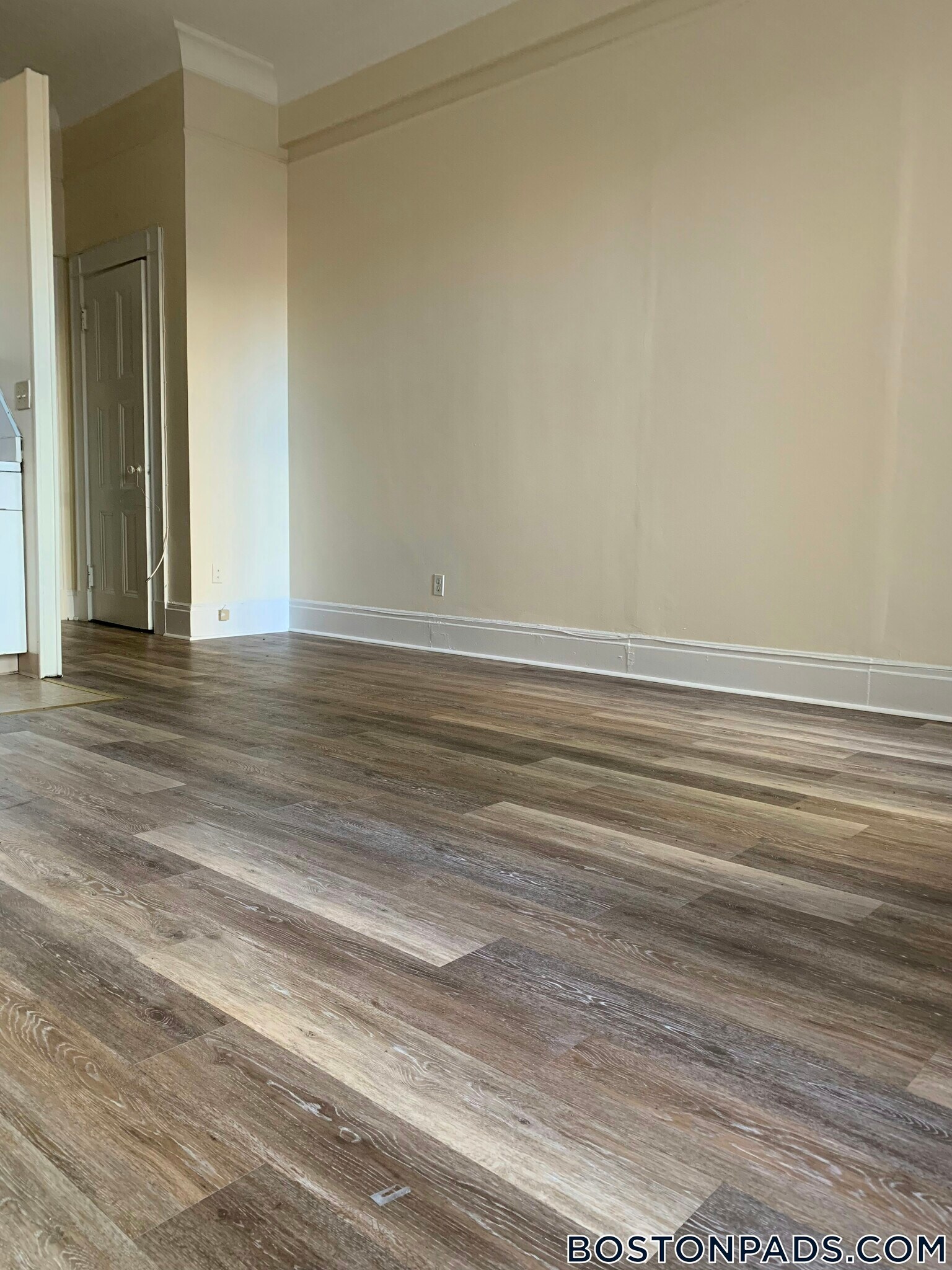 Building Photo - 62 Boylston St