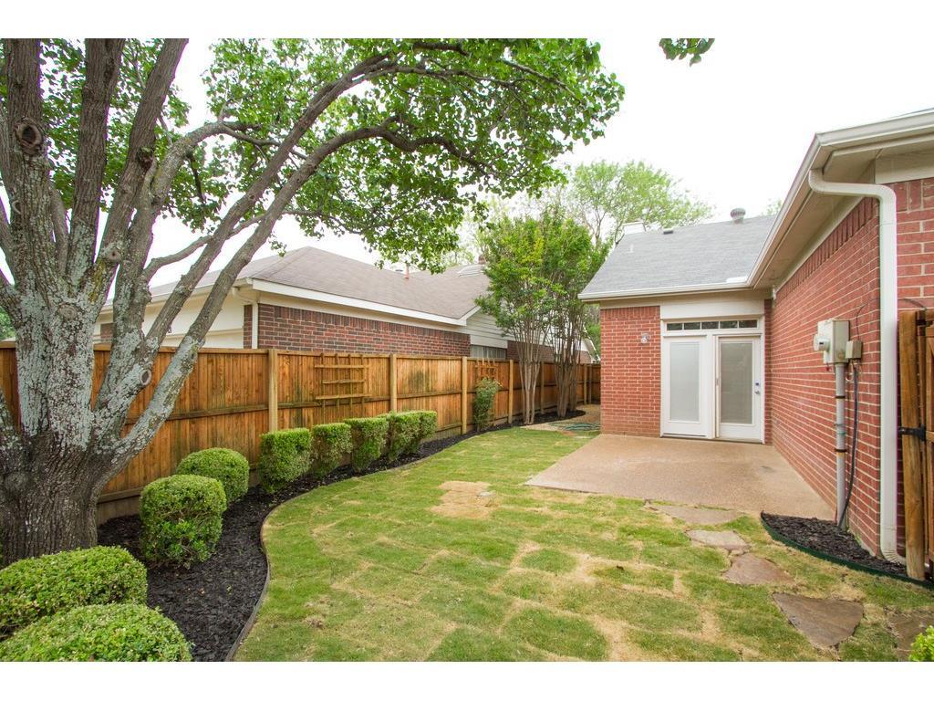 Building Photo - 546 Raintree Cir