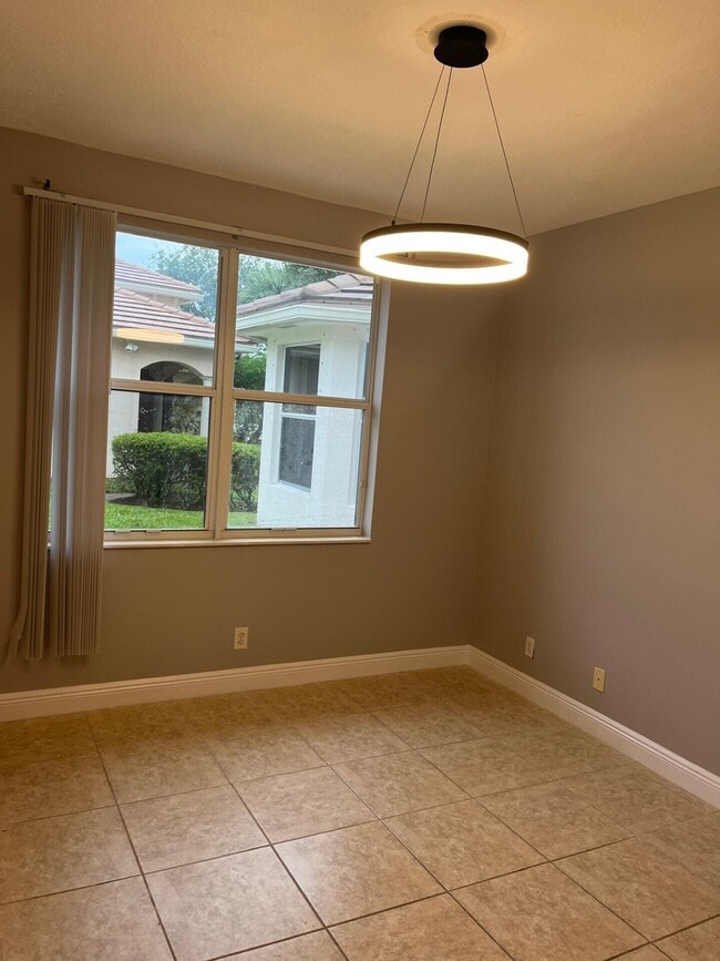 Building Photo - 9357 Osprey Isles Blvd