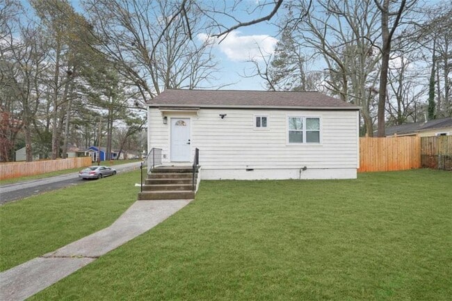 Primary Photo - 1288 Almont Dr SW
