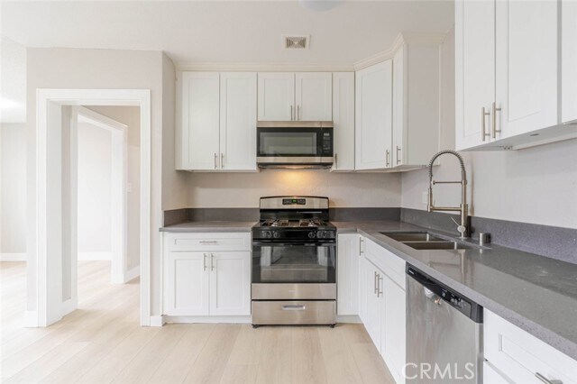 Building Photo - 7137 Greeley St