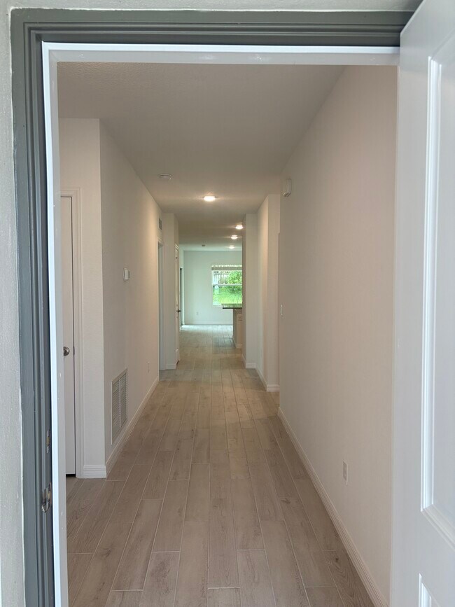 Building Photo - 5041 Armina Pl