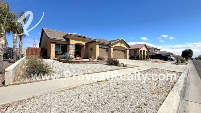 Building Photo - 9115 Honeysuckle Ave