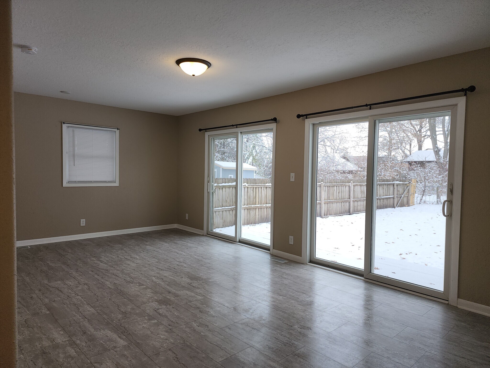 Building Photo - 1702 Clark Ave