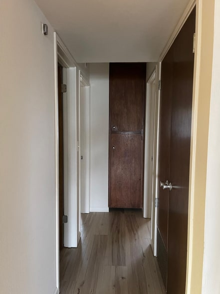 Building Photo - 7397 Boris Ct