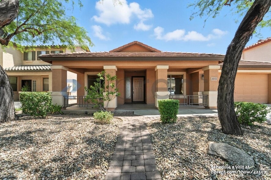 Building Photo - 2233 W Roy Rogers Rd