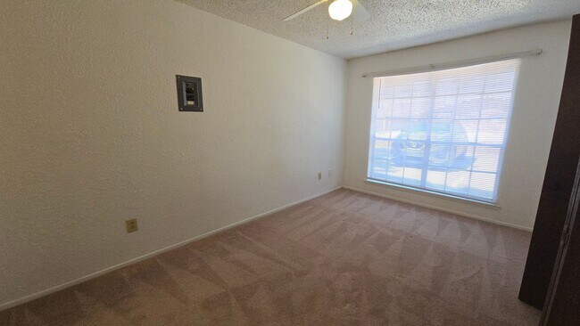 Building Photo - 113 Sasser Dr