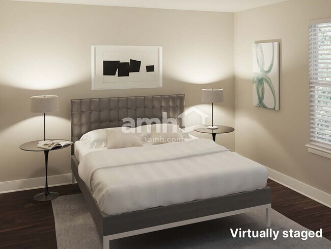 Building Photo - 2022 Windsor Park Ave