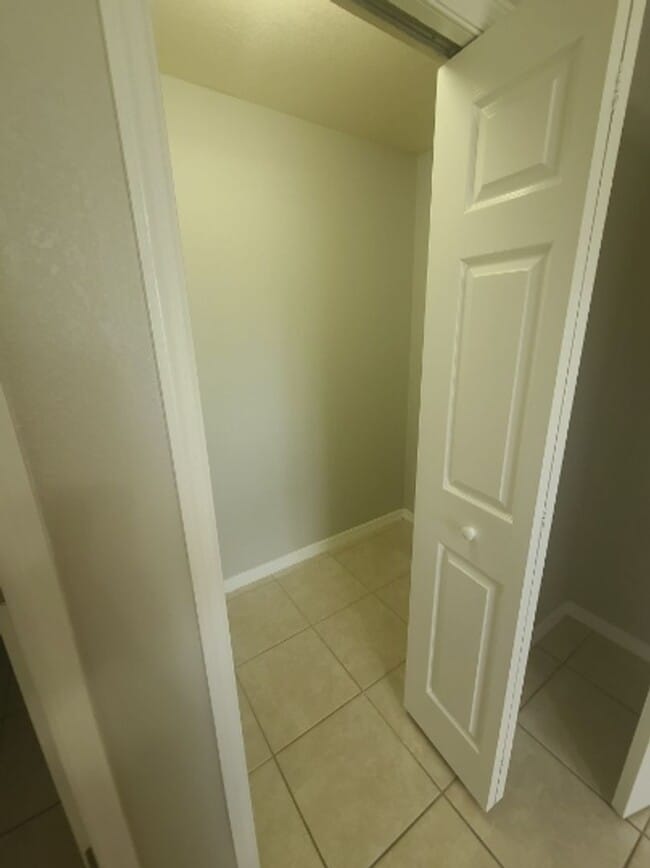 Building Photo - 4610 Douglas Ln