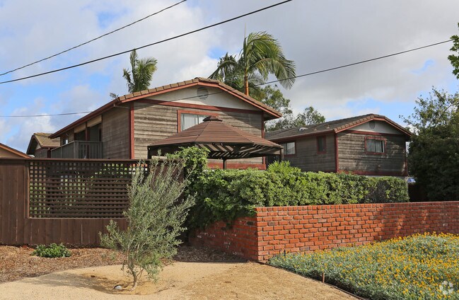 Building Photo - 411 Park Way