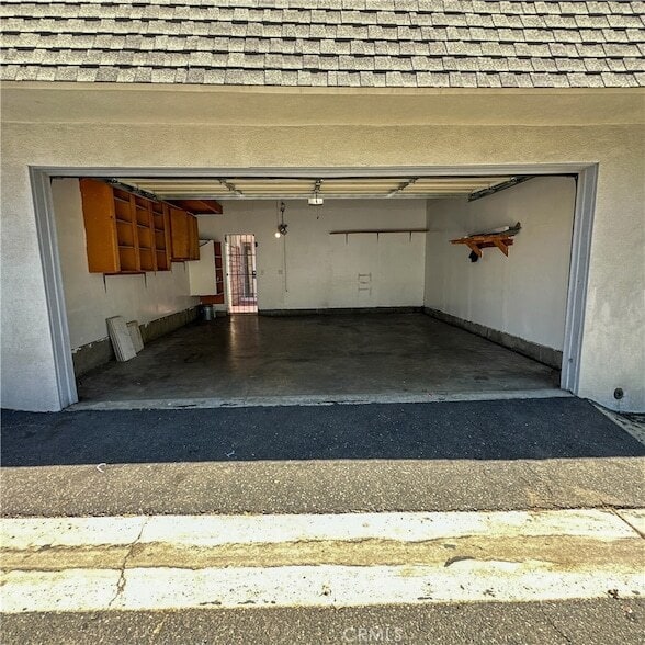 Building Photo - 10235 Lurline Ave