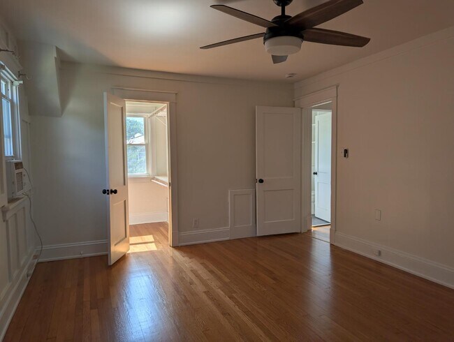 Building Photo - 2905 Griffin Ave