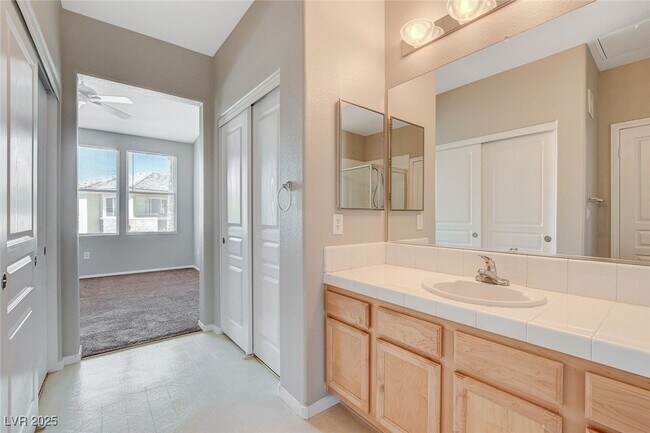 Building Photo - 669 Peachy Canyon Cir