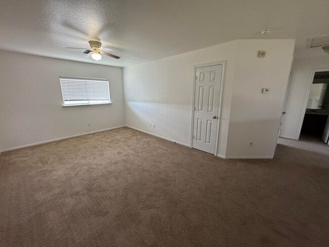 Building Photo - 6402 Taree Loop