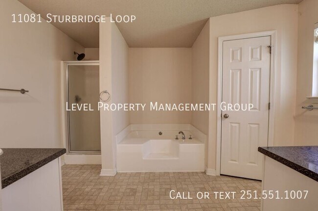 Building Photo - 11081 Sturbridge Loop
