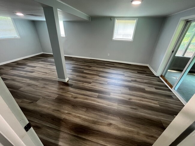 Building Photo - 7299 Indian Hill Trail