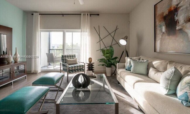 Building Photo - 320 Franklin Club Dr