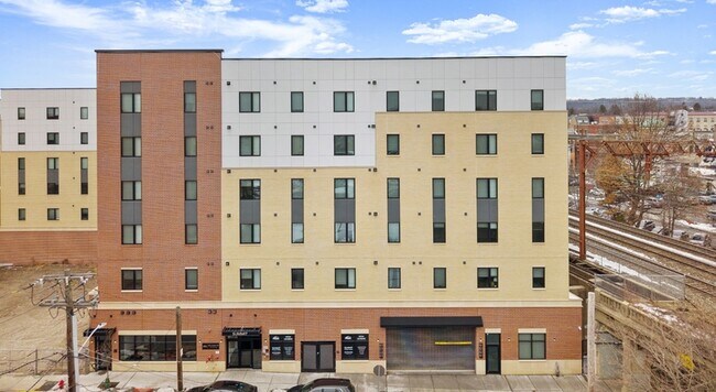 Building Photo - 49s Day St. - 419